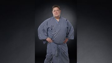 Sumo Dan Shares How Sumo Wrestlers Eat